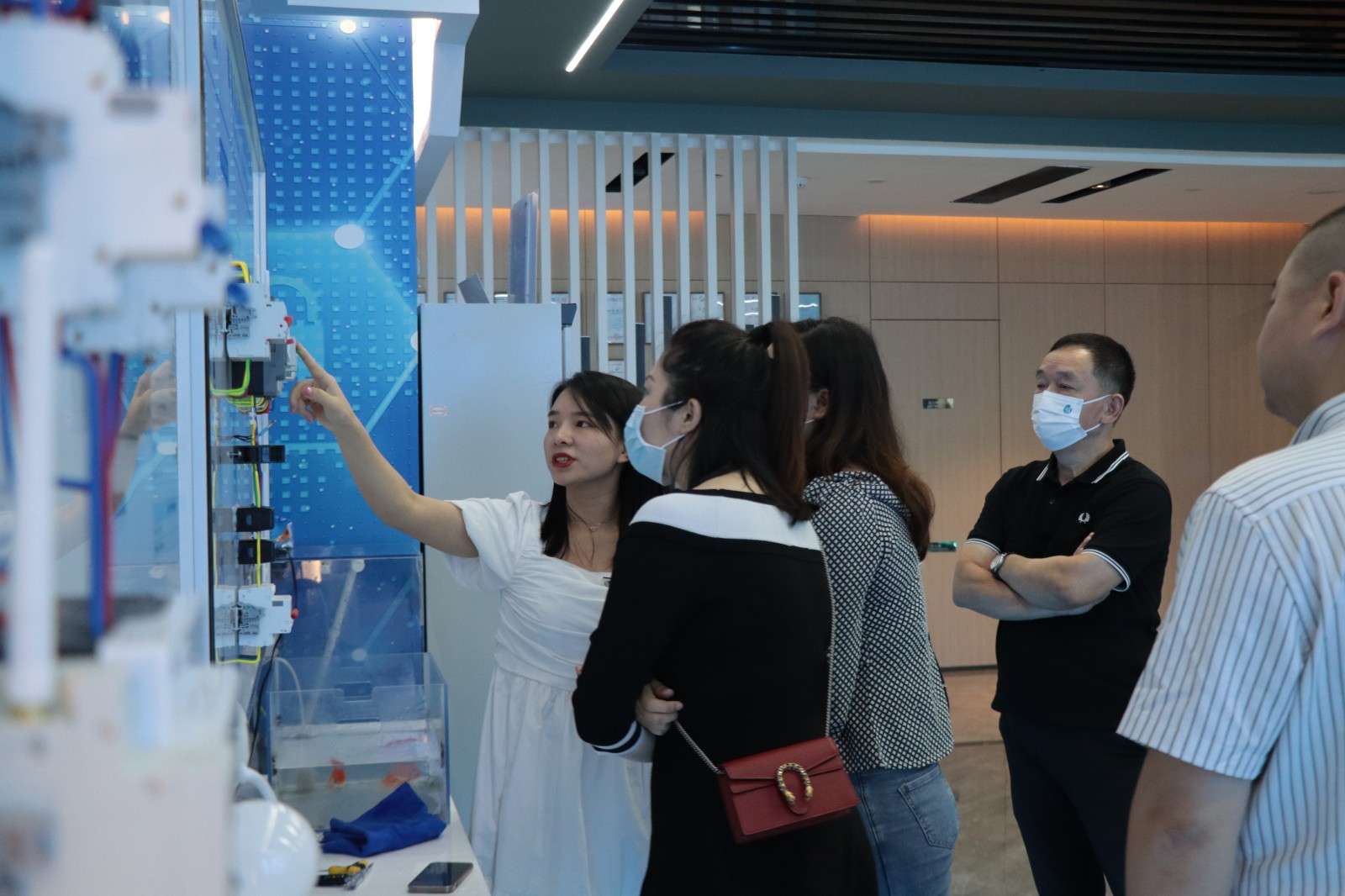 深圳市益阳商会一行莅临星空网页版登录入口科技指导交流